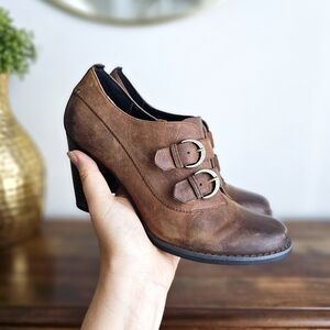 VTG Indigo by Clarks Women's 7M Genuine Leather Buckle High Heel Ankle Booties